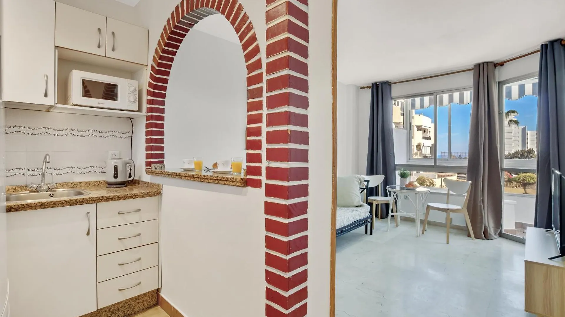 Vistamarina 202B By Ivi Real Estate Apartment Torremolinos